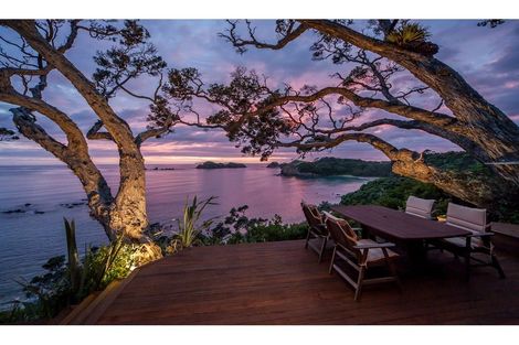 Photo of property in 356 Rockell Road, Whananaki, Hikurangi, 0181