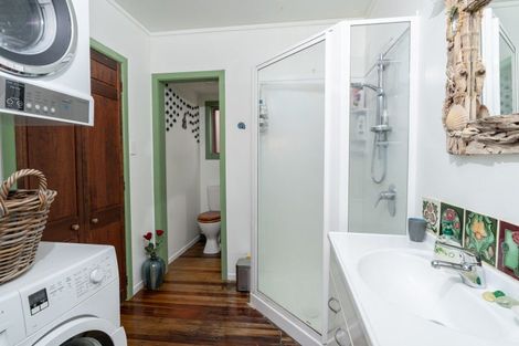 Photo of property in 141 Riria Kereopa Memorial Drive, Raglan, 3297