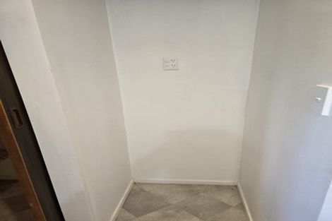 Photo of property in 2/20 Roulston Street, Pukekohe, 2120