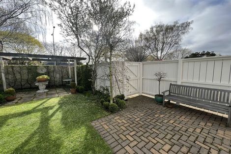 Photo of property in 275 Memorial Avenue, Burnside, Christchurch, 8053