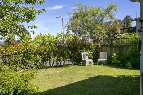 Photo of property in 9 Holland Grove, Richmond Heights, Taupo, 3330