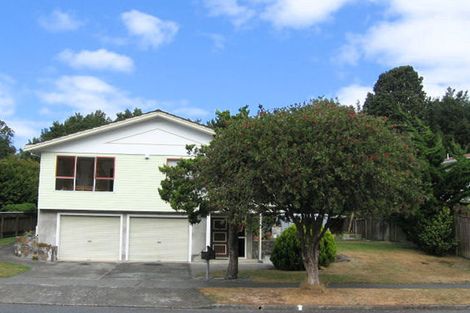 Photo of property in 26 Larchmont Grove, Totara Park, Upper Hutt, 5018