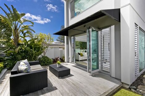 Photo of property in 3 Aberdeen Road, Castor Bay, Auckland, 0620