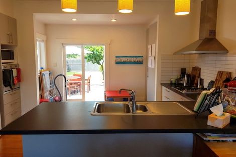 Photo of property in 40 Lambeth Road, Mount Eden, Auckland, 1041