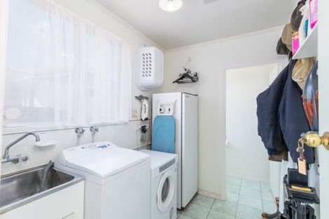 Photo of property in 7 Snell Grove, Clouston Park, Upper Hutt, 5018