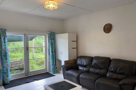 Photo of property in 68 Parapara Road, Tirau, 3410