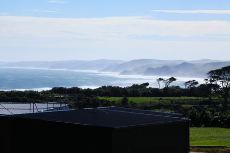 Photo of property in 76 Te Ahiawa Road, Raglan, 3297