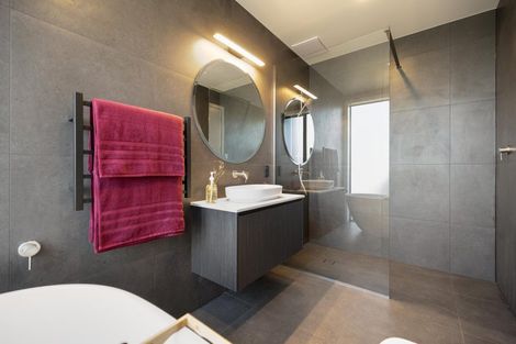 Photo of property in 7 Mckenzies Shute, Jacks Point, Queenstown, 9371