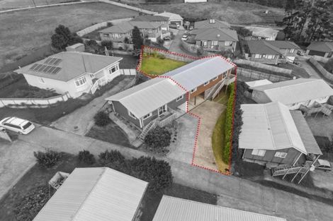 Photo of property in 46a Candia Road, Swanson, Auckland, 0614