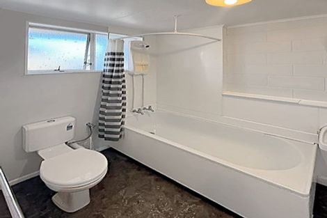 Photo of property in 46 Awamutu Grove, Waiwhetu, Lower Hutt, 5010