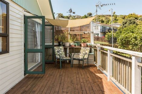 Photo of property in 6 Inlet View, Titahi Bay, Porirua, 5022