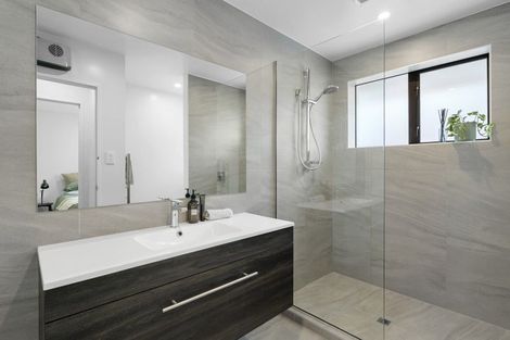 Photo of property in 2/60a Somme Street, St Albans, Christchurch, 8014