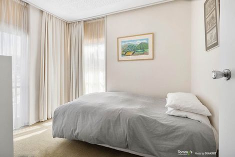 Photo of property in Jellicoe Towers, 191 The Terrace, Wellington Central, Wellington, 6011