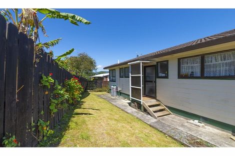 Photo of property in 2/6 Borich Road, Sunnyvale, Auckland, 0612