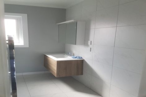 Photo of property in 37 Tauhinu Road, Miramar, Wellington, 6022