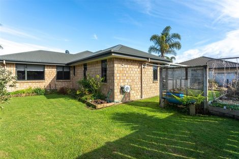 Photo of property in 3 Acacia Court, Whitianga, 3510