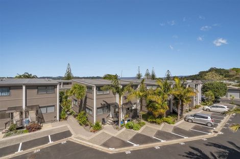 Photo of property in 27/1 Centennial Drive, Whitianga, 3510