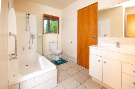 Photo of property in 29b Beach Road, Waikawa, Picton, 7220