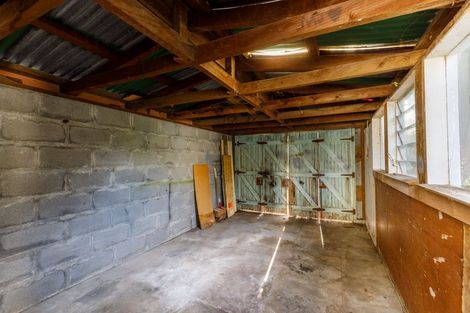 Photo of property in 47 Whiteley Street, Moturoa, New Plymouth, 4310
