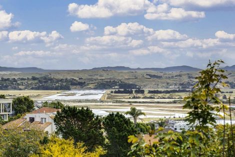 Photo of property in 2 Coleman Terrace, Hospital Hill, Napier, 4110