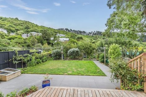 Photo of property in 11 Waikare Street, Karori, Wellington, 6012