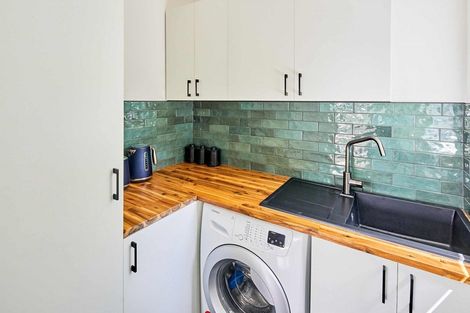 Photo of property in 10 Monowai Road, Johnsonville, Wellington, 6037