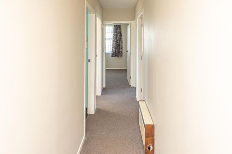 Photo of property in 2 Kotuku Street, Castlecliff, Whanganui, 4501