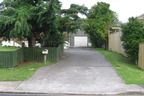 Photo of property in 61 Sylvan Crescent, Te Atatu South, Auckland, 0610