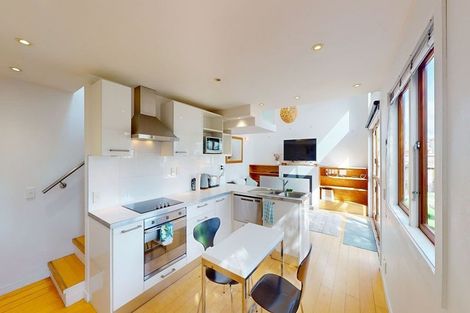 Photo of property in 13a Porritt Avenue, Mount Victoria, Wellington, 6011