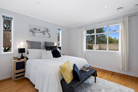 Photo of property in 42 Philomel Crescent, Bayswater, Auckland, 0622