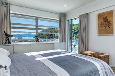 Photo of property in Oxleys Rock Apartments, 304/6 London Quay, Picton, 7220