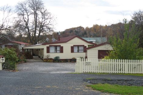 Photo of property in 17 Lismore Street, Lawrence, 9532