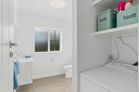 Photo of property in 18 Orient Street, Cromwell, 9310