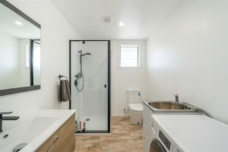 Photo of property in 2/17 Oregon Drive, Maoribank, Upper Hutt, 5018