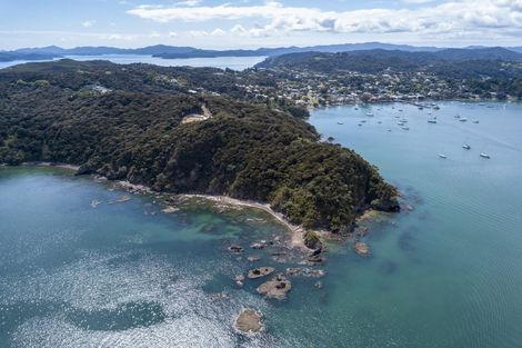 Photo of property in 25 Titore Way, Russell, 0202