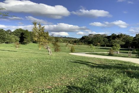 Photo of property in 117 Glenbervie Drive, Glenbervie, 0173