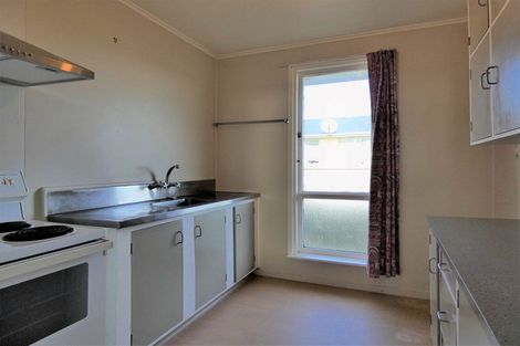 Photo of property in 22 Sword Street, Gore, 9710