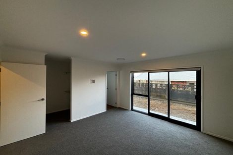 Photo of property in 12 Wilton Street, Westown, New Plymouth, 4310