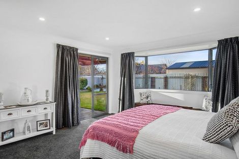 Photo of property in 10 Juniper Close, Alexandra, 9320