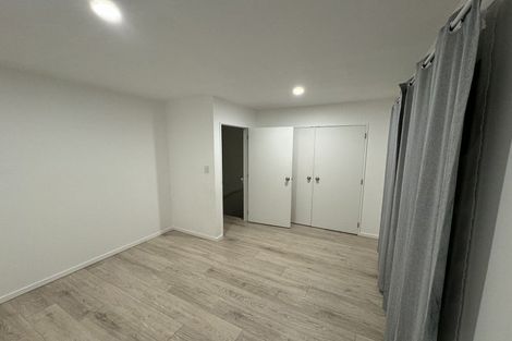Photo of property in Lakeview Terrace, 19/14 Ambrico Place, New Lynn, Auckland, 0600