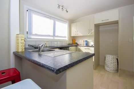 Photo of property in 13 Jenkins Place, Manurewa East, Auckland, 2102