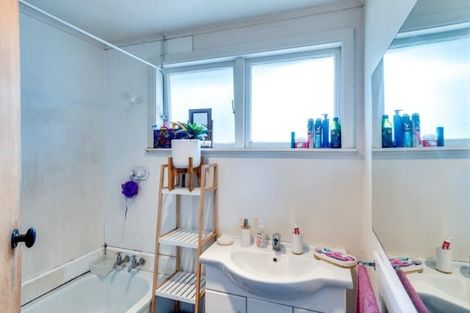 Photo of property in 22 Peterhead Avenue, Flaxmere, Hastings, 4120