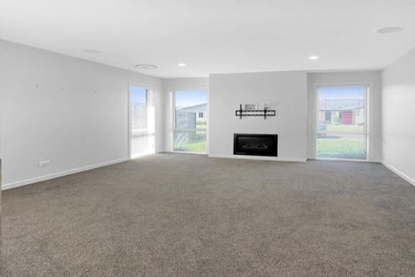 Photo of property in 24 Kaituna Place, Te Awa, Napier, 4110