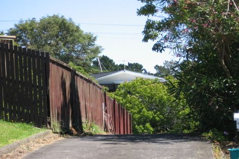 Photo of property in 1/97 Taurus Crescent, Beach Haven, Auckland, 0626