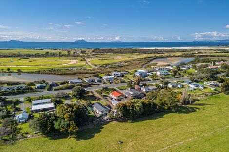 Photo of property in 137 Marsden Point Road, Ruakaka, 0116