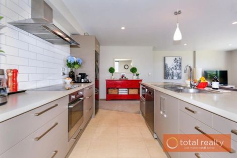 Photo of property in 5a Sienna Court, Aidanfield, Christchurch, 8025