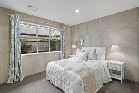 Photo of property in 4 Levinge Lane, Hillmorton, Christchurch, 8024