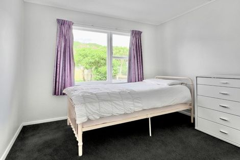 Photo of property in 63 Wood Street, Wainuiomata, Lower Hutt, 5014