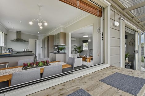 Photo of property in 100 Fitzroy Street, Papatoetoe, Auckland, 2104