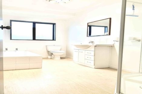 Photo of property in 2/23 Rata Street, New Lynn, Auckland, 0600